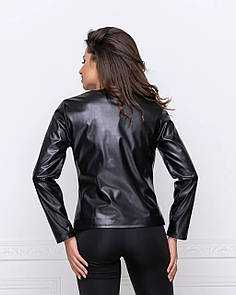 Стильна жіноча шкіряна куртка, тонка куртка з екошкіри "Діна"
