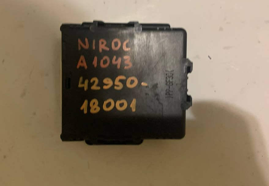 Блок управління АКПП Kia Niro electric 42950-18001 КОД-A1243