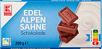 Шоколад Молочний з Альпійським Молоком K-Classic Edel Alpen Sahne Kaufland 200 г Німеччина