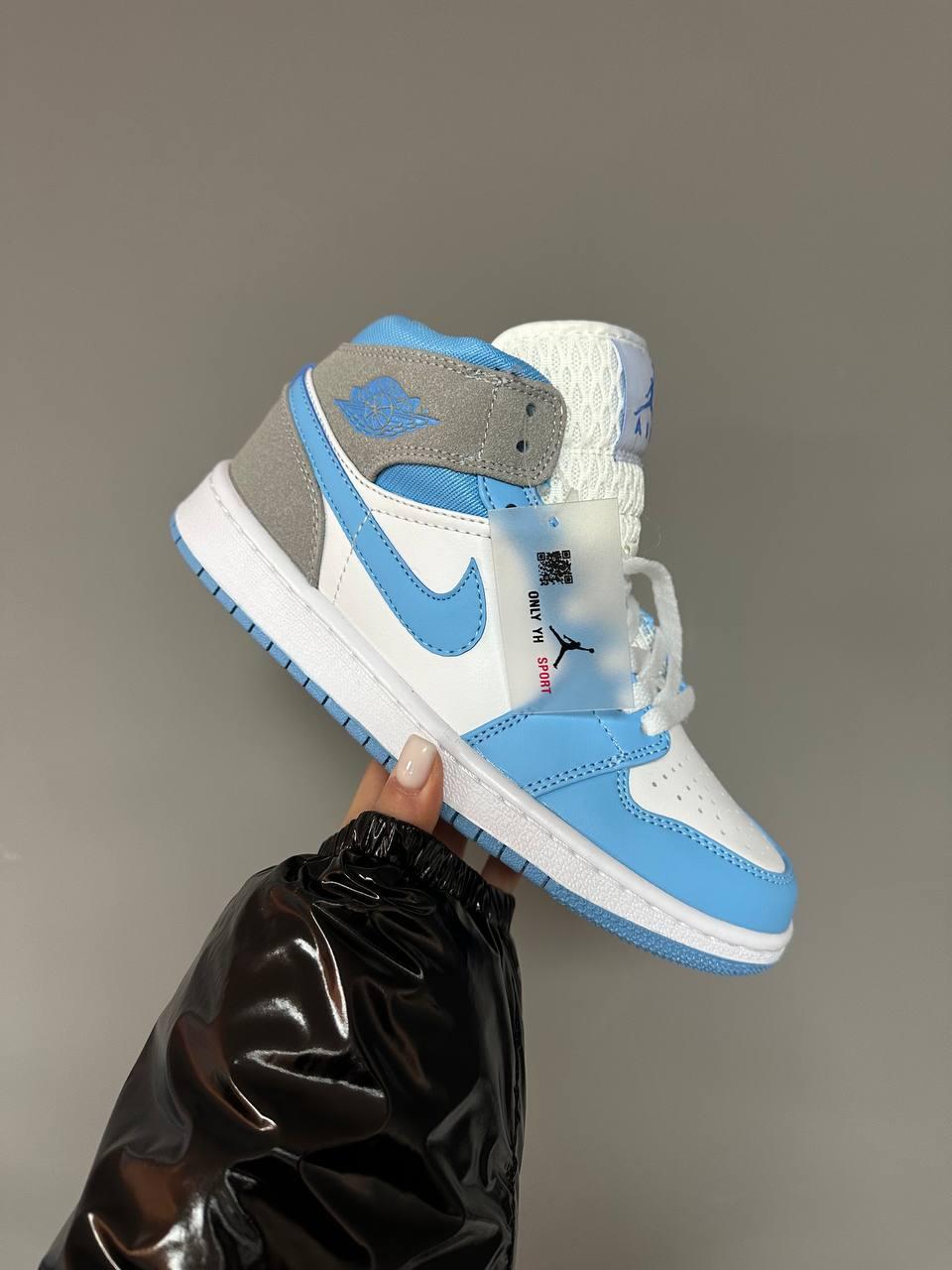 Кросівки Nike Air Jordan 1 Retro Mid Blue Grey блакитний жіночі найк аїр джердан демісезонні повсякденні, фото 1