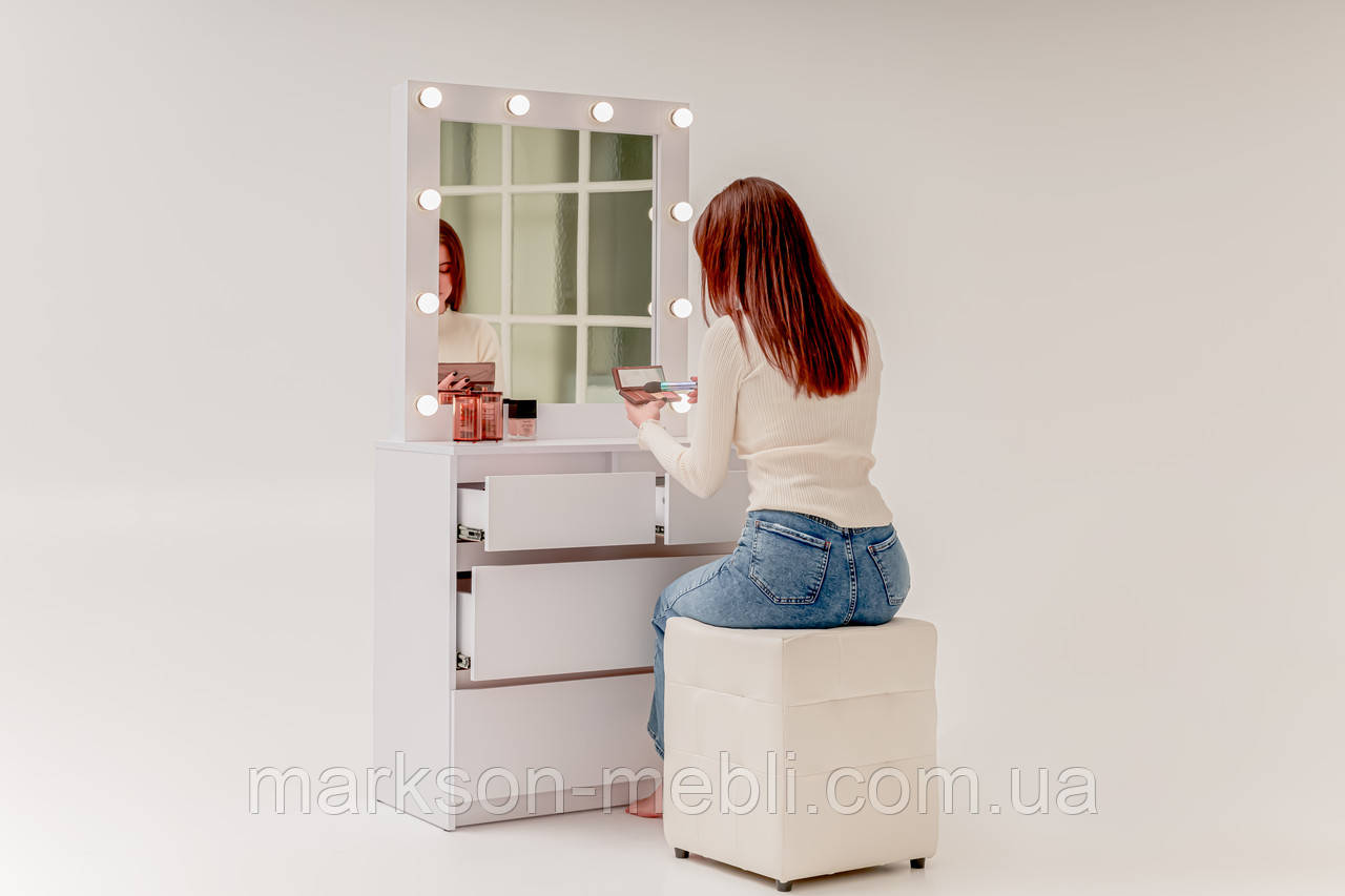 Купить Туалетный стол - трюмо с зеркалом и подсветкой на 3 выдвижных ...