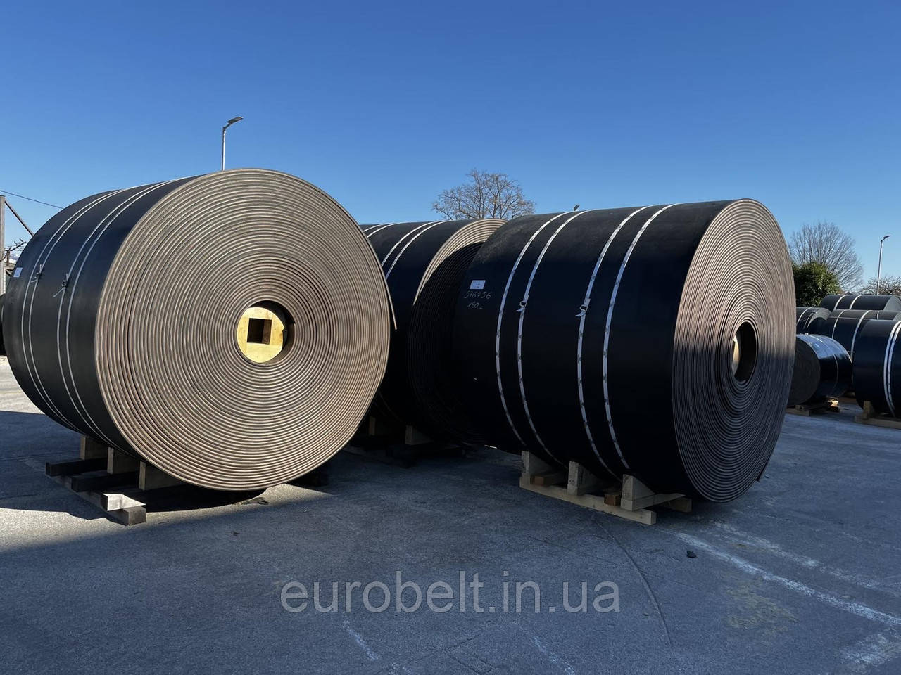 Стрічка конвеєрна EP 2000/5 10/3 2000*175000*23 тип гуми W виробництва "SAVA", (товщина 23 мм)