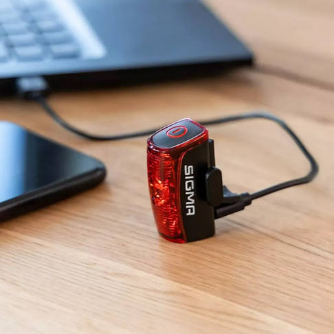 Задній ліхтар Sigma Sport Infinity USB, фото 4