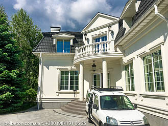 Отличное оформление входной группы