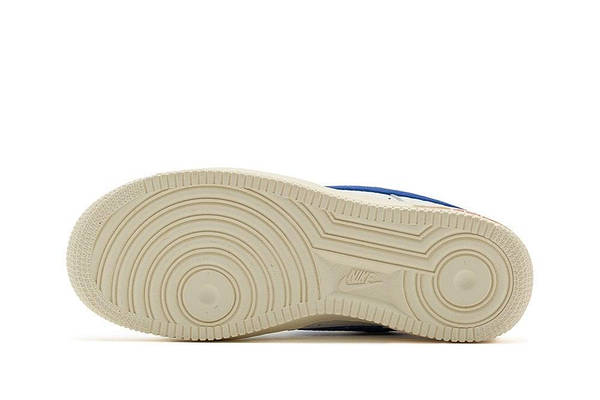 Nike Air Force 1 07 Wmns Command Force DR0148 100