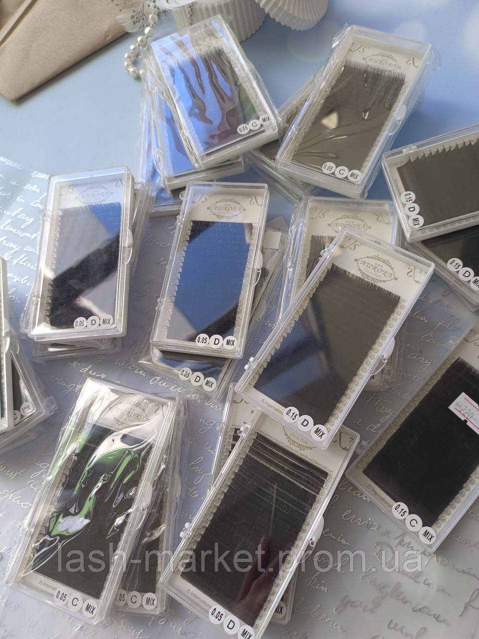 Вії для нарощення AURORA MIX
C 0.1, C 0.07, C 0.05
CC 0.1, CC 0.07, CC 0.05
D 0.1, D 0.07, D 0.05