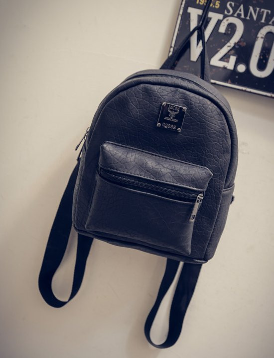 Середній міні рюкзак із зморшками