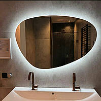 Фігурне дзеркало з LED підсвічуванням