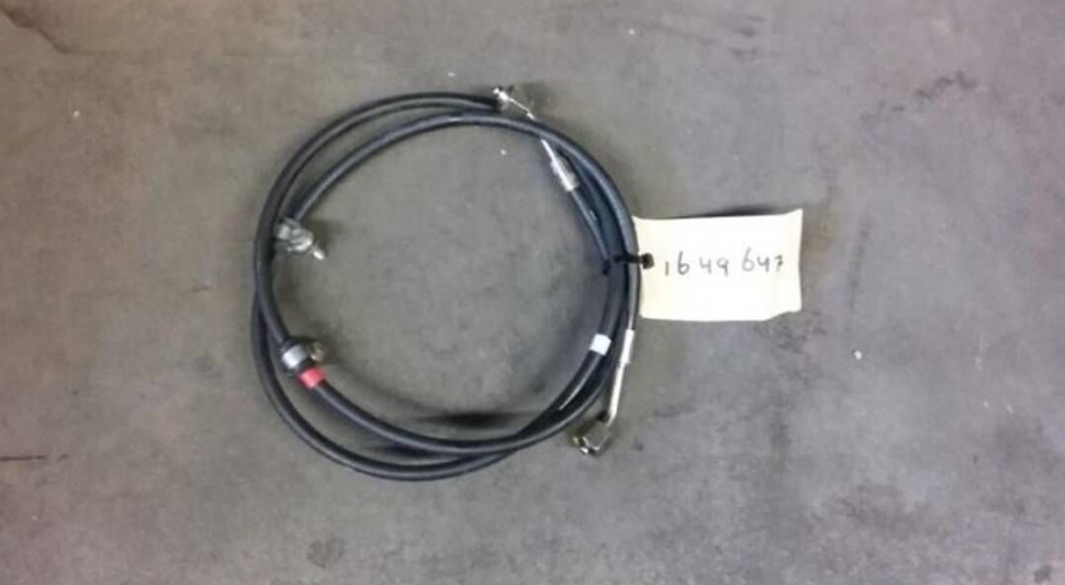 Шланг циліндра підйому кабіни (комплект 3 шт) б/в DAF CF 85 (1649647) оригінал