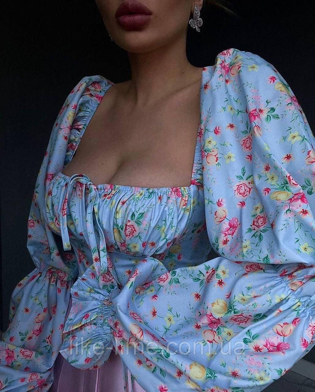 Стильна жіноча блуза з квітковим принтом
