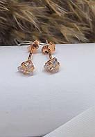 Золоті сережки гвоздики пуссети з каменем сережки на закрутках.