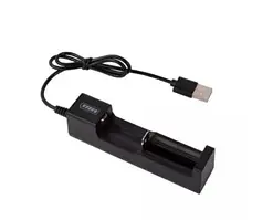 Зарядний пристрій із захистом micro-USB для літієвих акумуляторів