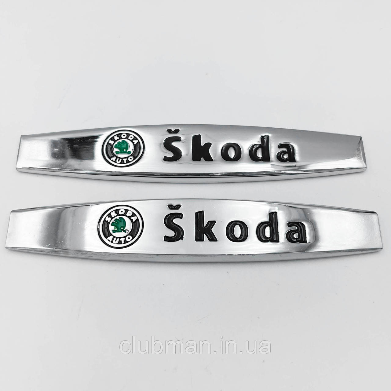 Емблема наклейка SKODA (Шкода) Класика Хром на переднє крило (Комплект 2 шт)