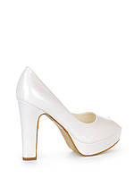 Ошатні жіночі туфлі білі на високих стійких підборах із відкритим пальчиком розмір 40