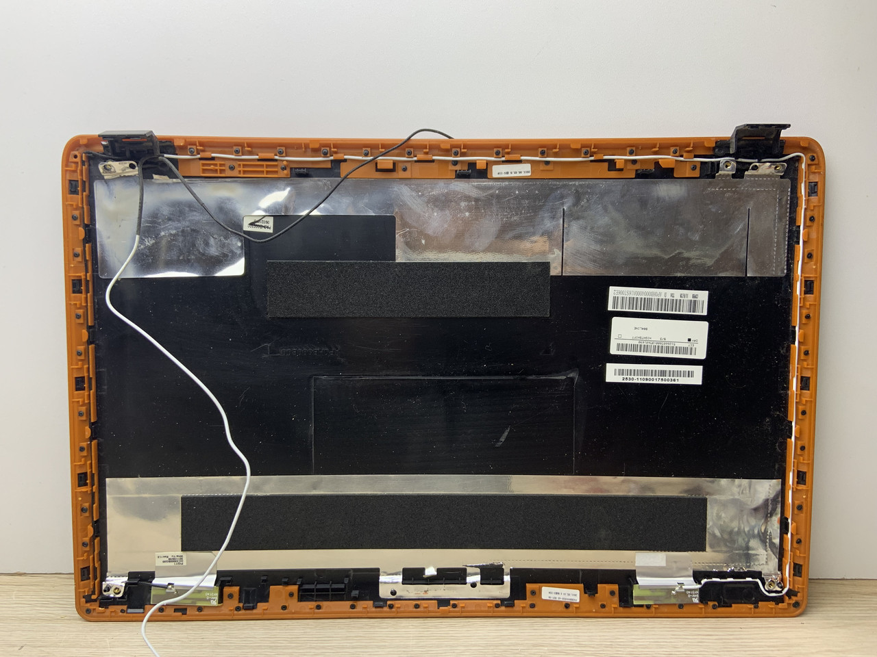 Lenovo Y570 Y575 Корпус A (кришка матриці) (AP0HB000400) 3B бу, фото 1