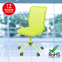 Красивое офисное кресло на колесах для заседания - АКЛАС Иви, эко кожа, зеленый, максимальная нагрузка 120 кг