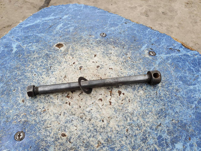 Купить Ось оська заднего колеса ось колеса мотоцикла Восход Ковровец ...