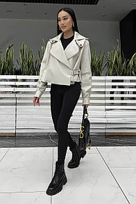 Молодіжна модна коротка молочна куртка з екошкіри з відкладним коміром 42 44 46 48 розміри