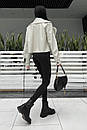 Молодіжна модна коротка чорна куртка з екошкіри з відкладним коміром 42 44 46 48 розміри, фото 9