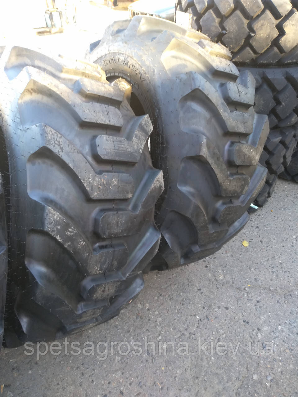 Шина 16.7 R20 (400/70-20) Galaxy Super Ind Lug PR12 R-4