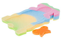 Мягкий поролоновый вкладыш в ванну для купания малышей Tega Baby с 2 губками 43х24 см разноцветный