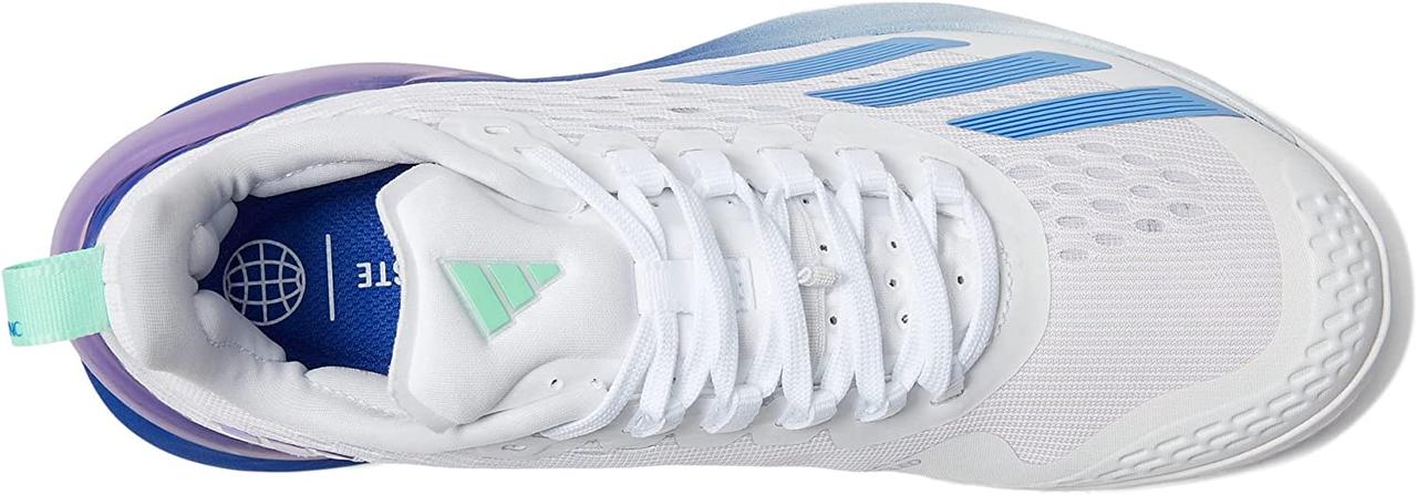 White hotsell blue 11