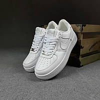 Кроссовки женские весна лето белые Nike Air Force 1. Кроссовки модные женские белые Найк Аир Форс 1