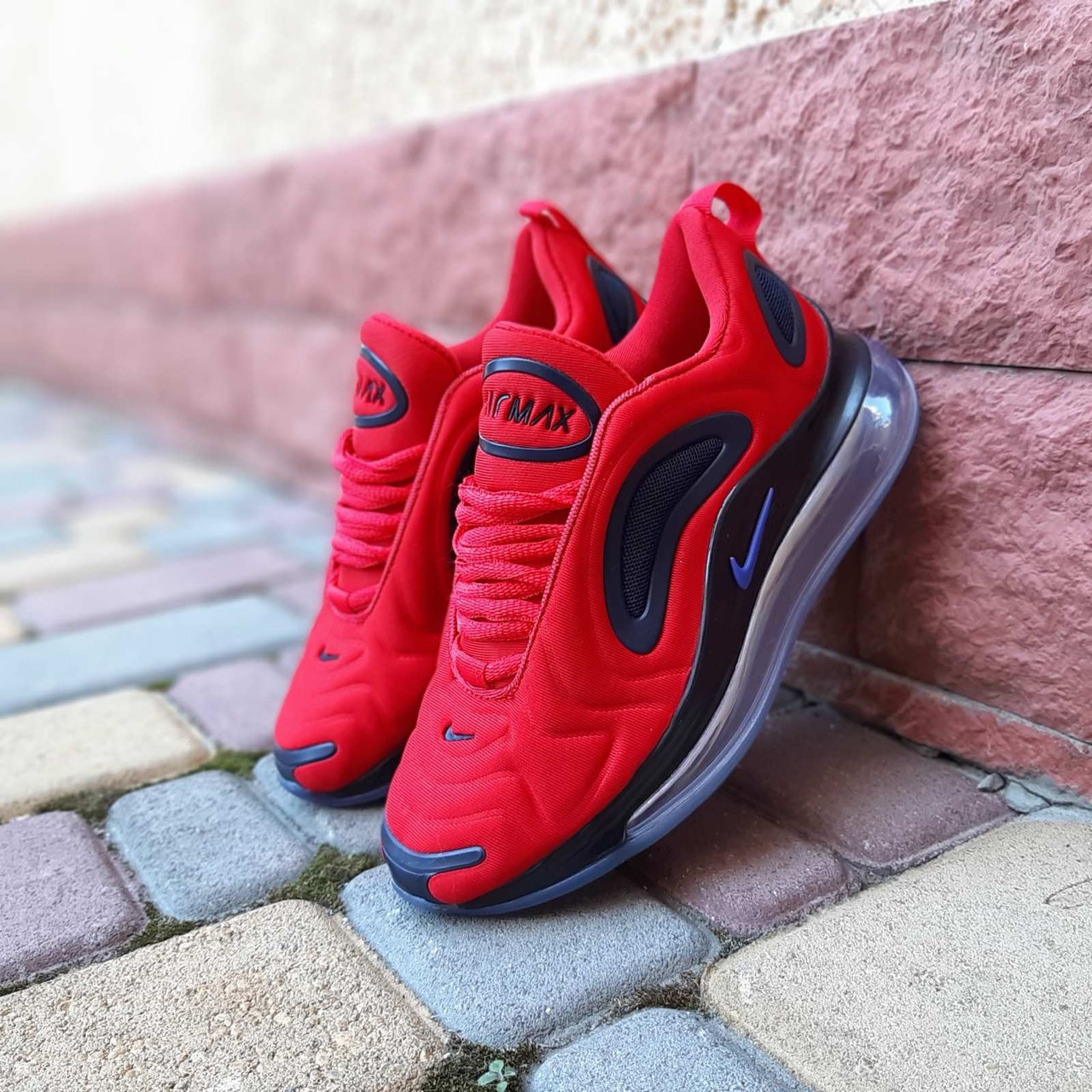 Red nike air max 720 sales