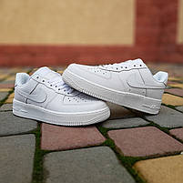 Кросівки жіночі низькі білі Nike Air Force 1. Кросівки стильні жіночі білі Найк Аїр Форс 1, фото 7
