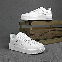 Кросівки жіночі низькі білі Nike Air Force 1. Кросівки стильні жіночі білі Найк Аїр Форс 1, фото 9