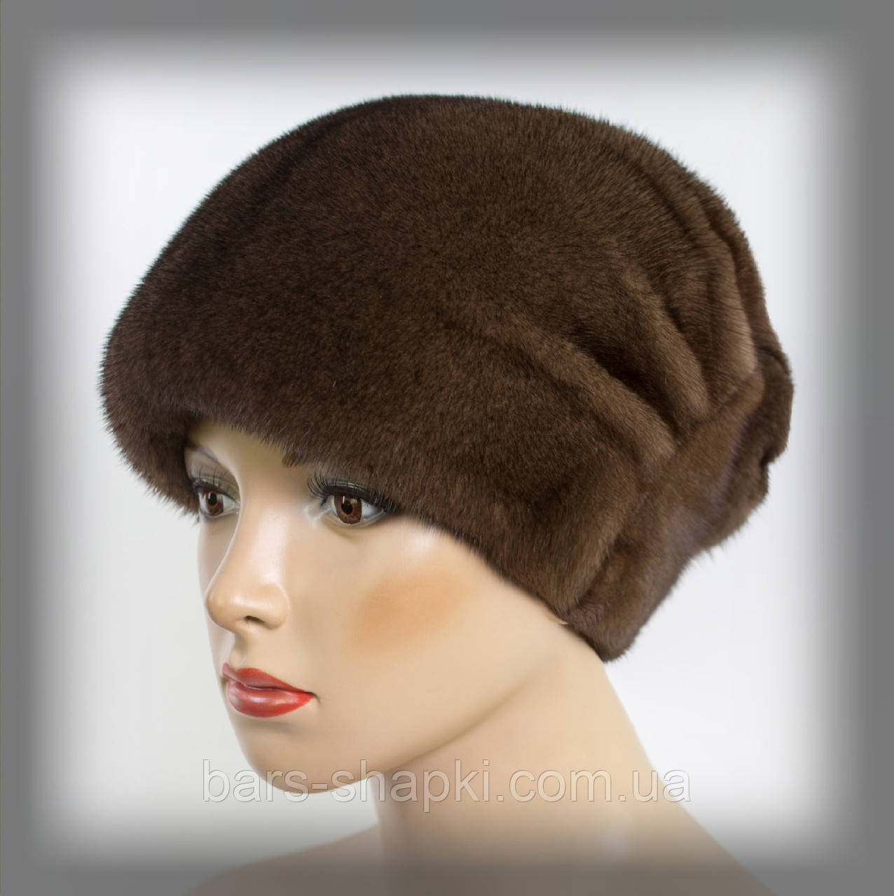 Жіноча шапка з хутра норки світло-коричнева "Віяла"