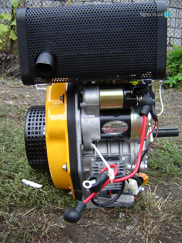 Дизельний двигун Sadko DE-300E, 6 л. с., з електростартером, вал під шпонку
