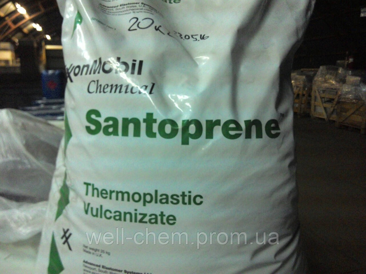 Santoprene 101-64 (вовканізовані термоеластопласти)
