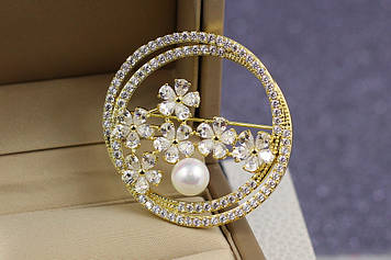 Брошка Xuping Jewelry гілочка з перлами у подвійному кільці лимонна