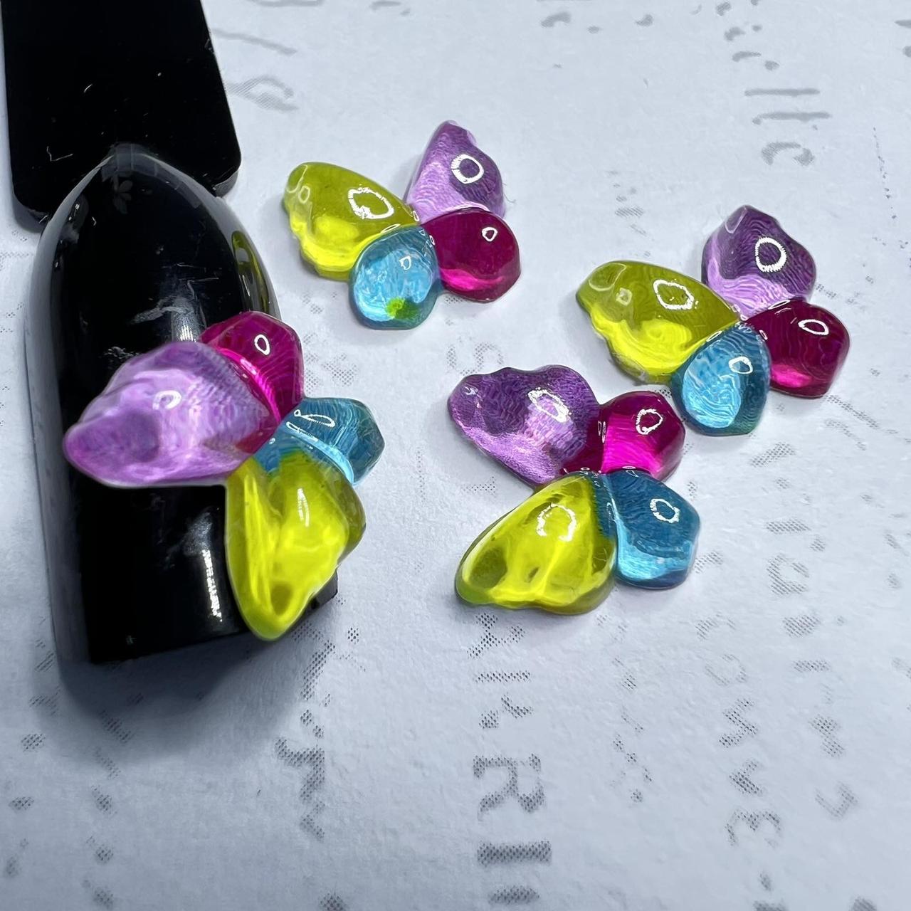 Прикраса для нігтів (1 шт.) об'ємний декор метелик різнокольоровий