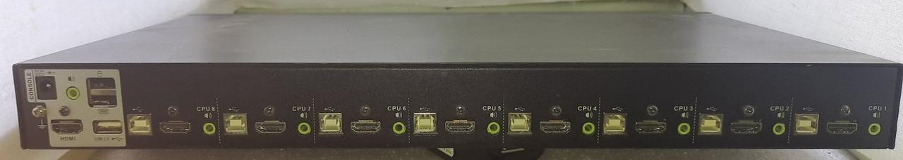 8-портовий, USB, HDMI, KVM-перемикач CS1798