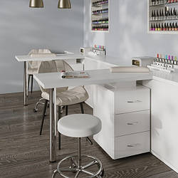 Манікюрний стіл на три ящики з потовщеною стільницею Муза