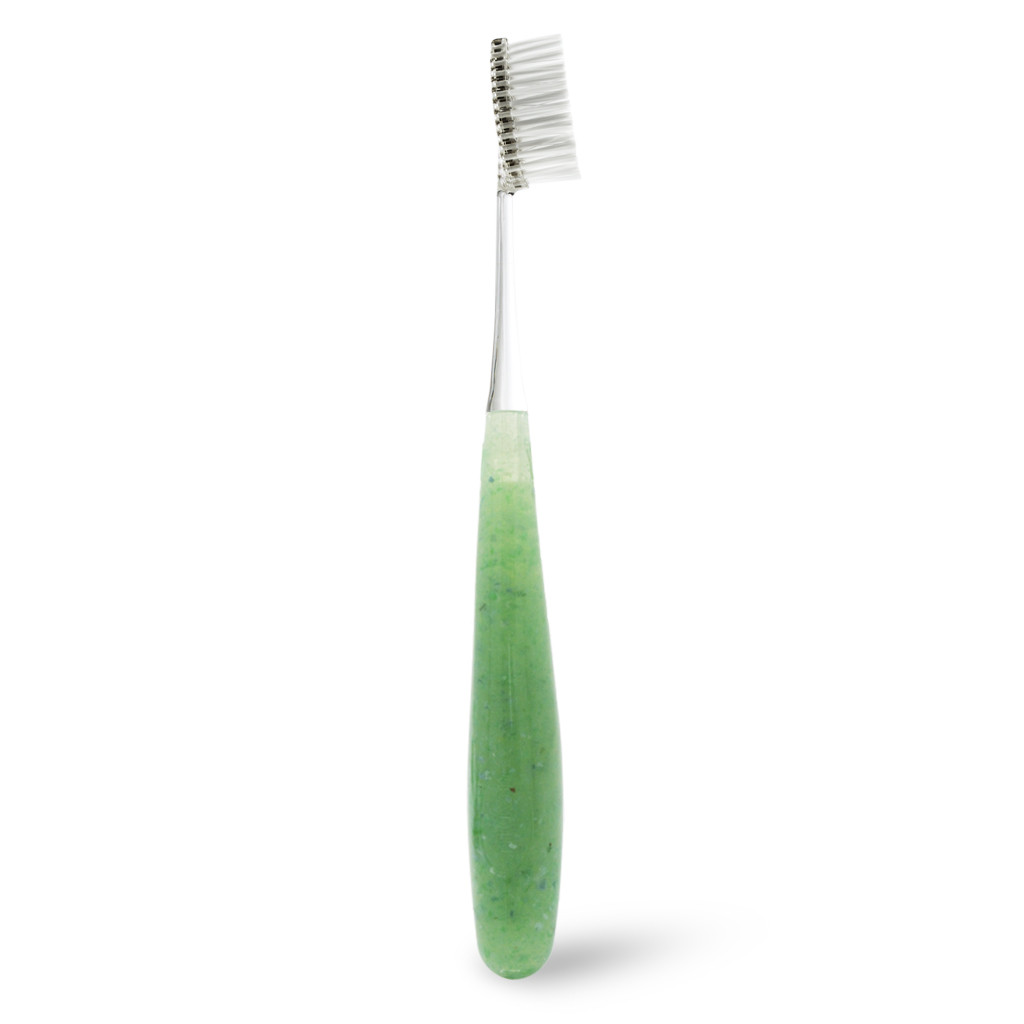 ЗУБНА ЩІТКА ТМ Radius  Сорс Sourse Toothbrush супер м'яка, перероблені пляшки