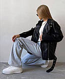 Жіноча чорна куртка-косуха в стилі оверсайз, фото 5