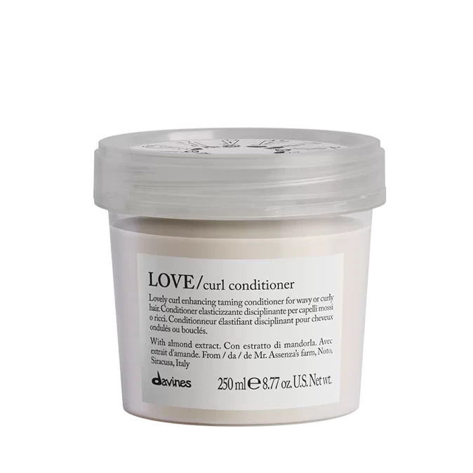 Кондиціонер для догляду за кучерявими і кучерявими 250 мл Davines Love Curl Conditioner