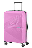 Средний пластиковый чемодан на 4-х колесах American Tourister Airconic