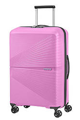 Середня пластикова валіза на 4 колесах American Tourister Airconic