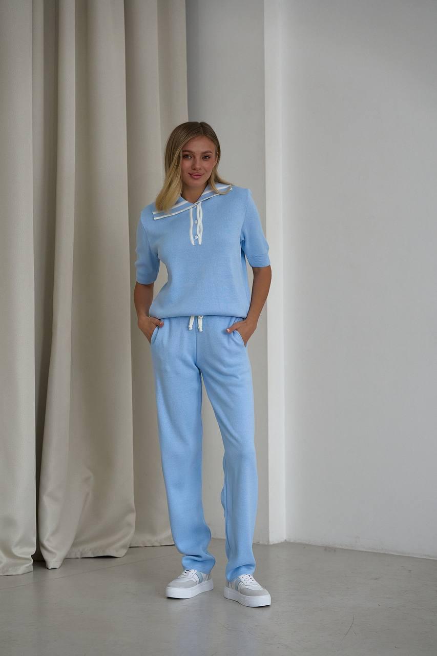 Стильний в'язаний жіночий костюм Лорен з кофтою на гудзиках Ddi5380