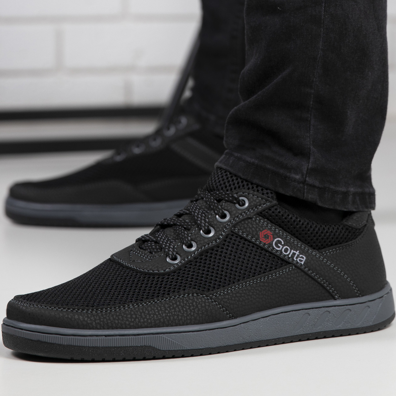 Кросівки чоловічі сітка чорні