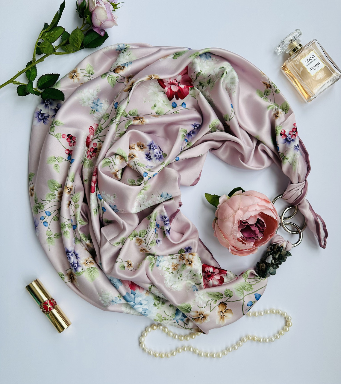 Дизайнерська велика хустка "Яблуневий цвіт " від бренду My Scarf, подарунок жінці