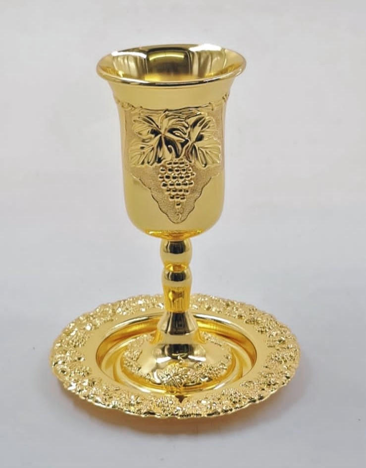 Чаша Потир для причастя з Єрусалиму золотиста