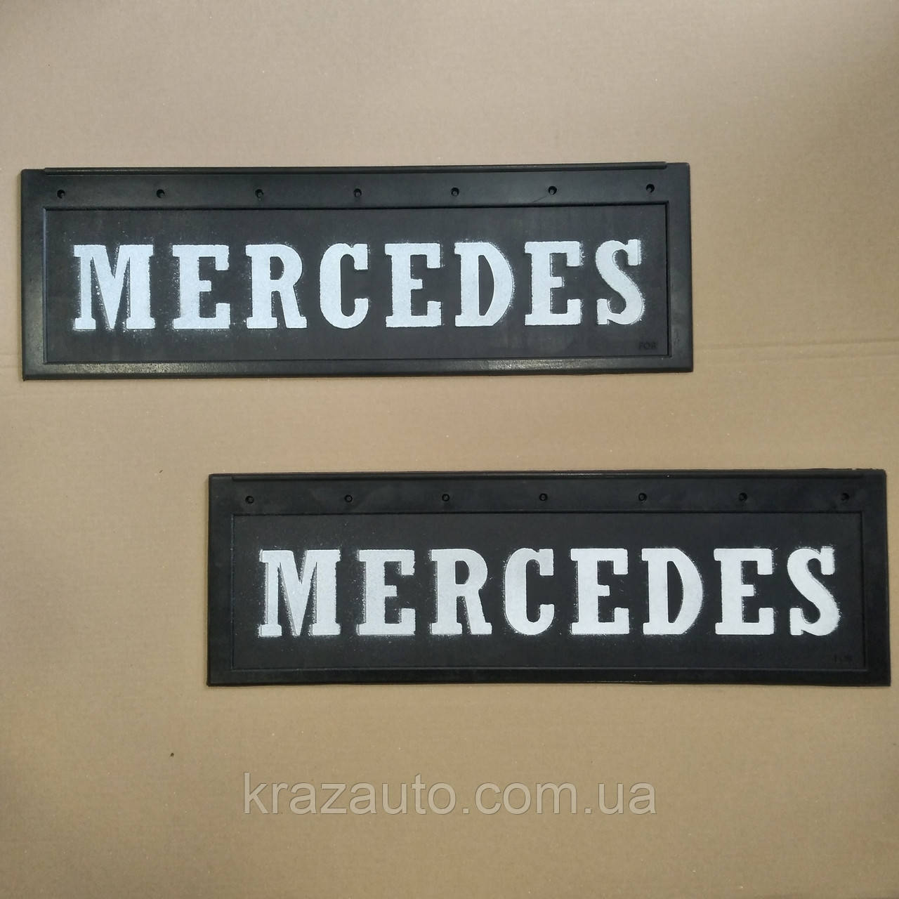 Бризк Mercedes 200Х640 з об'ємним написом (ціна за пару). Mercedes 200640