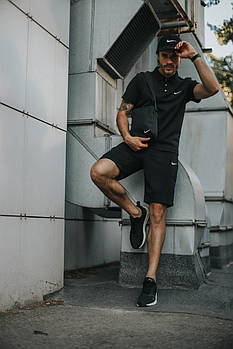 Чоловічий літній костюм Nike Футболка Поло + Шорти + Барсетка + Кепка в подарунок чорний комплект Найк