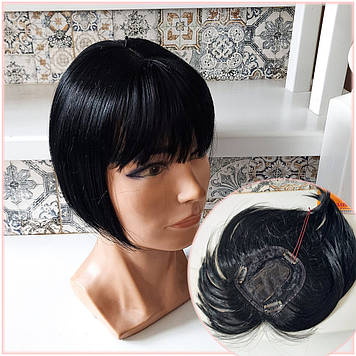 Накладка на маківку з термоволосся з проділом і чубчиком на затискачах чорна TR-FP12-1