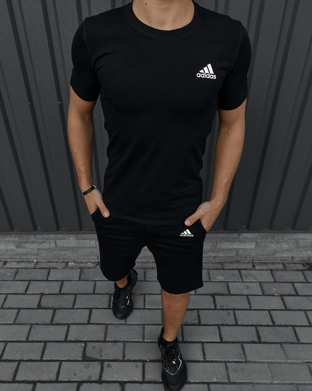 Чоловічий літній костюм Adidas Футболка + Шорти чорний комплект Адідас